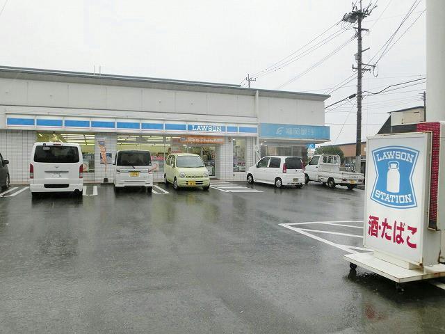 コンビニ　ローソン水巻梅ノ木店（コンビニ）まで740m