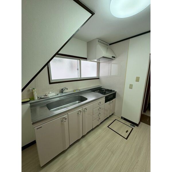 北43条東16 戸建てのキッチン写真