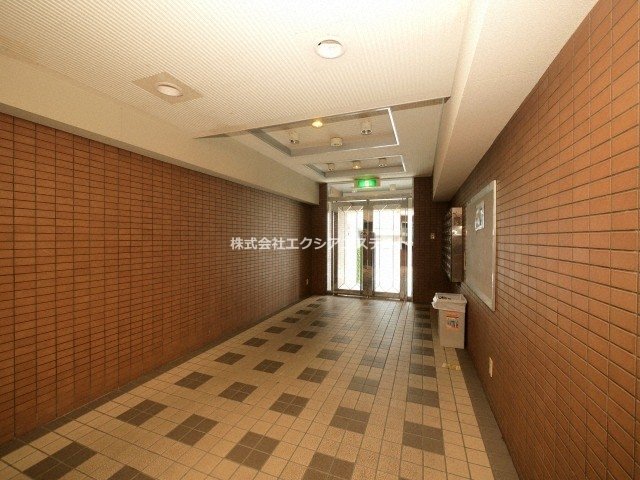 近鉄南大阪線 河堀口駅 徒歩1分 8階建 築30年の外観写真