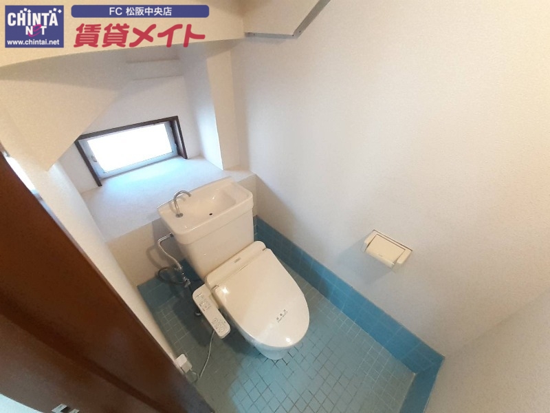 トイレ　同型タイプ