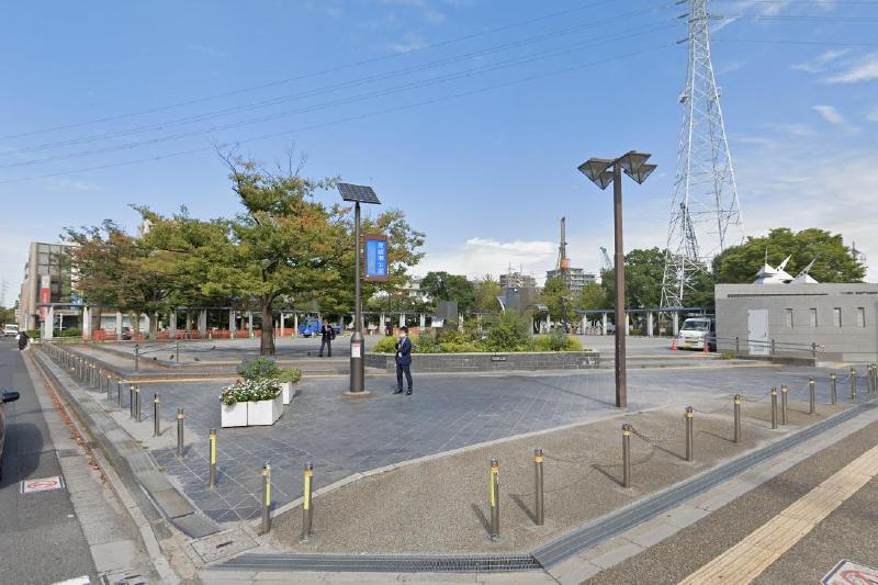 公園　東綾瀬公園(ハトぽっぽ公園)（公園）まで450m