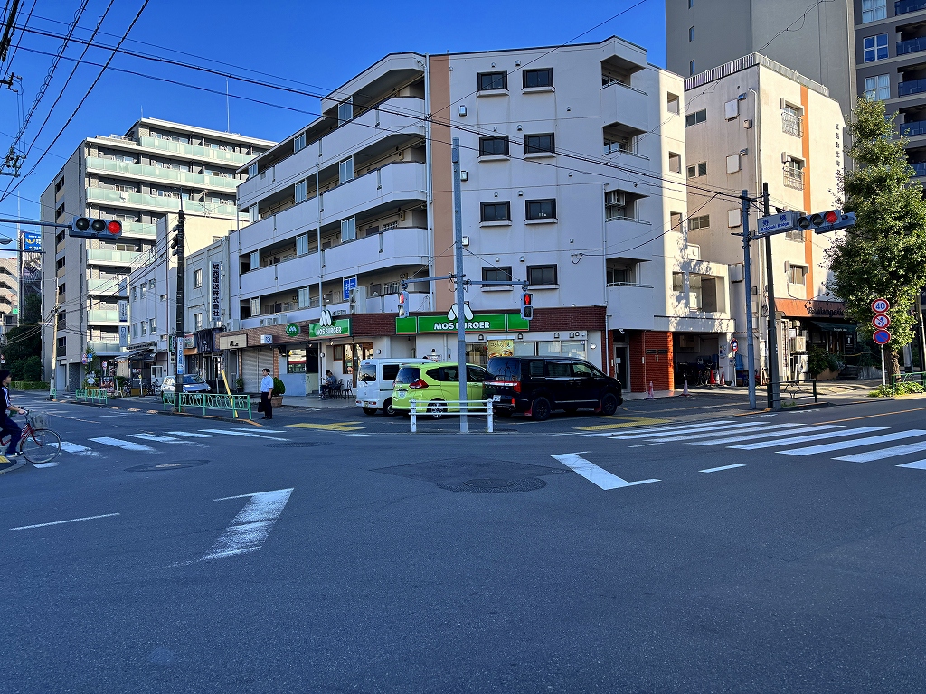 飲食店　モスバーガー中野富士見町店（飲食店）まで344m