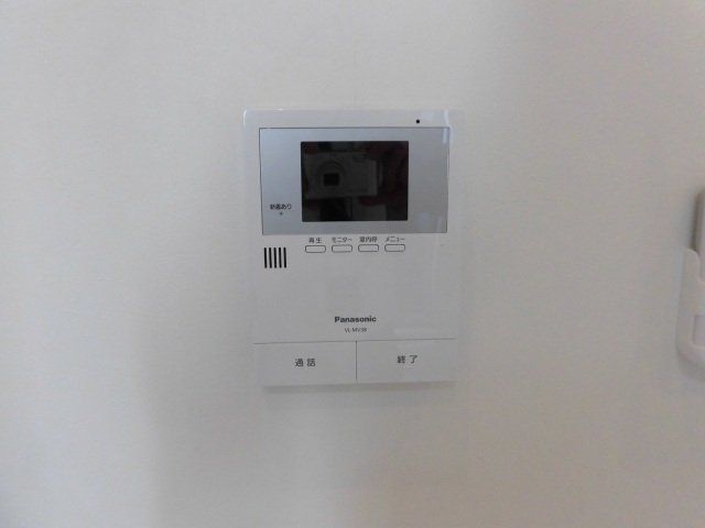 セキュリティ　TVモニター付のインターホンです。