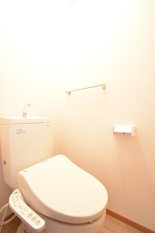 レ・ポワソンのトイレ写真