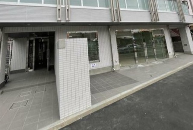 エントランス　エントランス部分