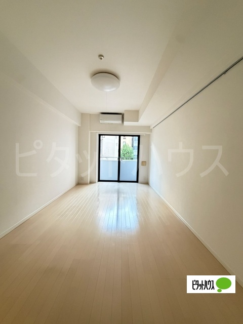 居室・リビング　人気の洋室です！