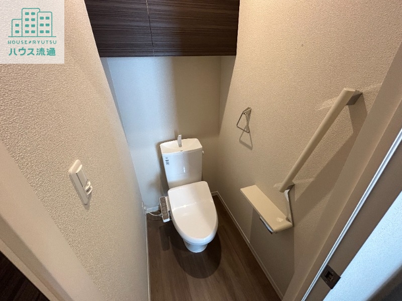 トイレ　※同メーカー施工の別物件の写真です