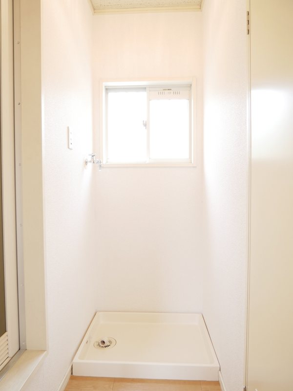 その他設備　同建物別部屋の写真となります。