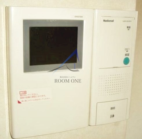 セキュリティ　モニター付きインターホンです。