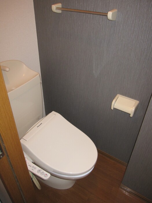 トイレ　トイレもきれいです