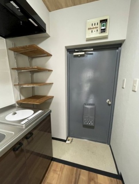 玄関　別部屋参考写真。