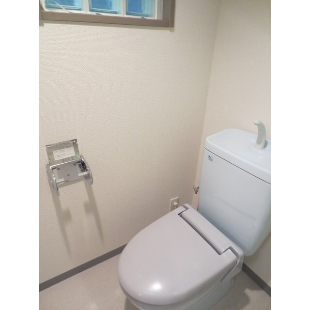 トイレ　同タイプ・別部屋画像