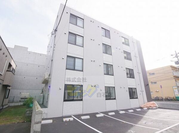 建物外観　エアコン付きのデザイナーズマンションです♪