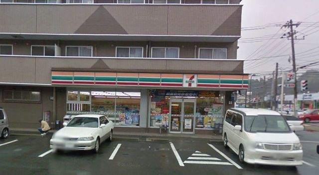 コンビニ　★★セブンイレブン（コンビニ）まで274m