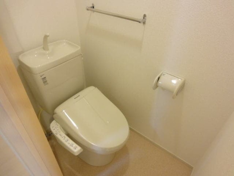 トイレ　図面と現状に相違がある場合には現状を優先