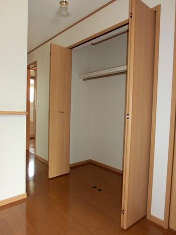収納　クローゼット