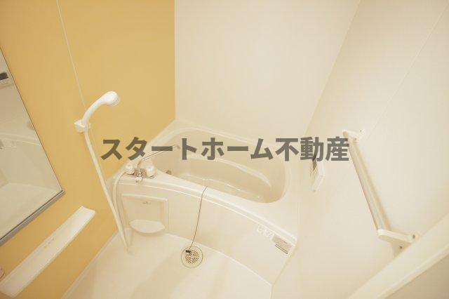 バス・シャワールーム　日々の疲れを癒すお風呂付です
