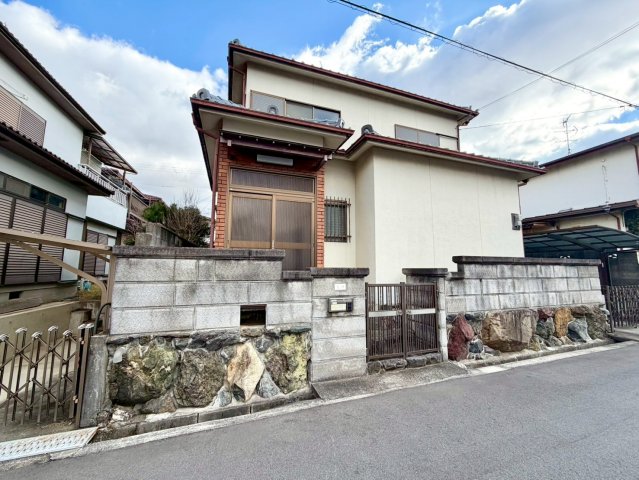 羽曳が丘西4丁目戸建て