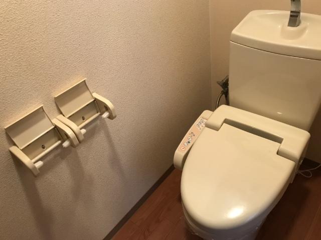 トイレ　シャワー付トイレ