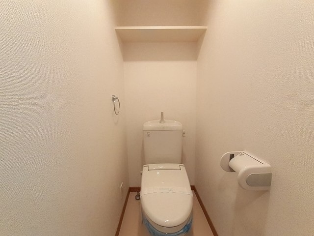 トイレ　別号室