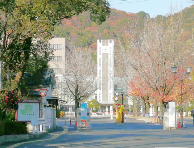 大学・短大　国立大学法人岡山大学津島キャンパス（大学・短大）まで1389m
