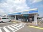 コンビニ　ローソン川島東店さん（コンビニ）まで550m
