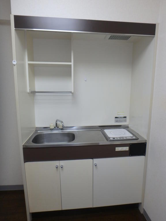 キッチン　IHクッキングヒーター付！