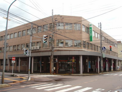 郵便局　長岡郵便局（郵便局）まで423m