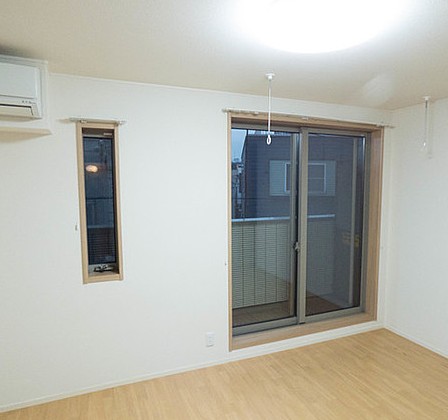 居室・リビング　お部屋の感じは