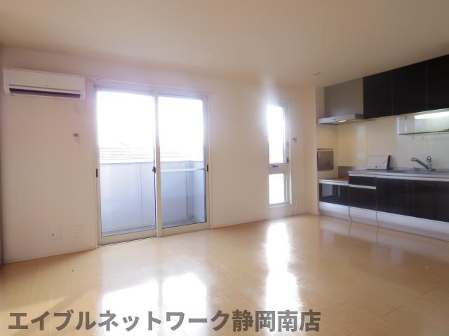 居室・リビング　使いやすいリビングです