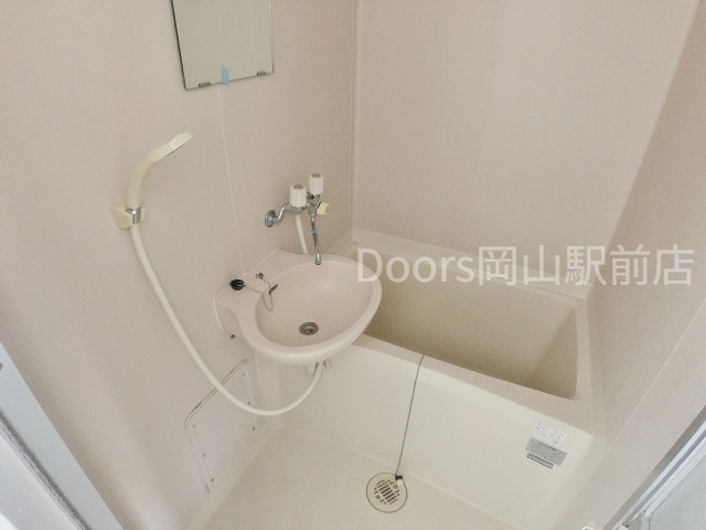 バス・シャワールーム　他のお部屋の写真です