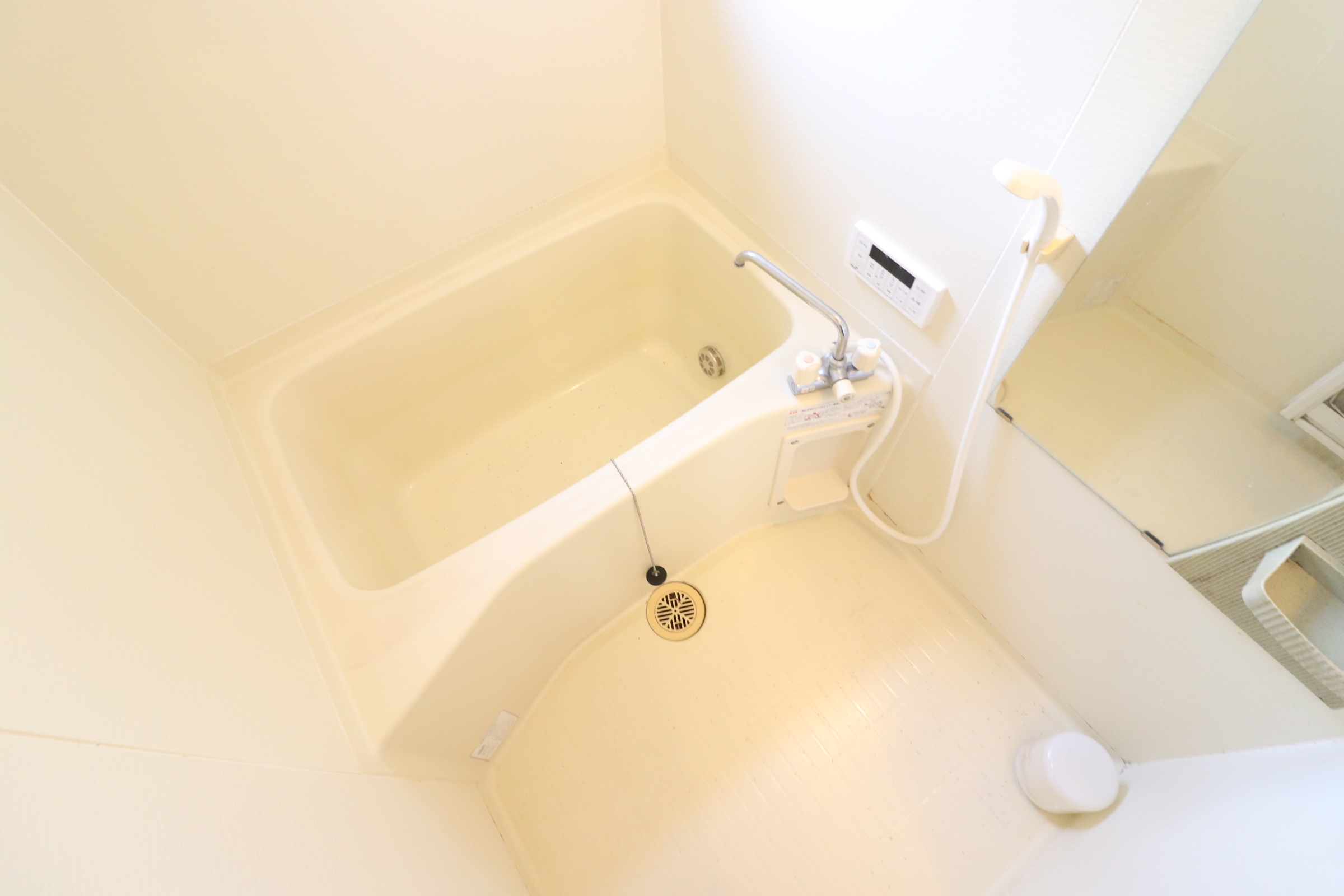 バス・シャワールーム　追い焚き機能☆