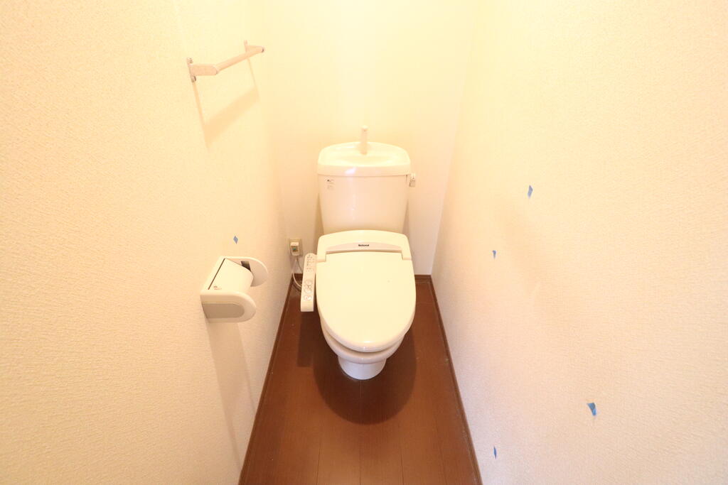 トイレ　温水洗浄便座☆