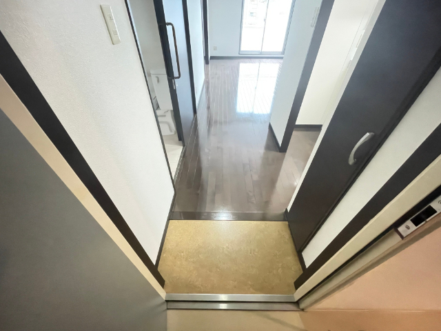 玄関　玄関スペース