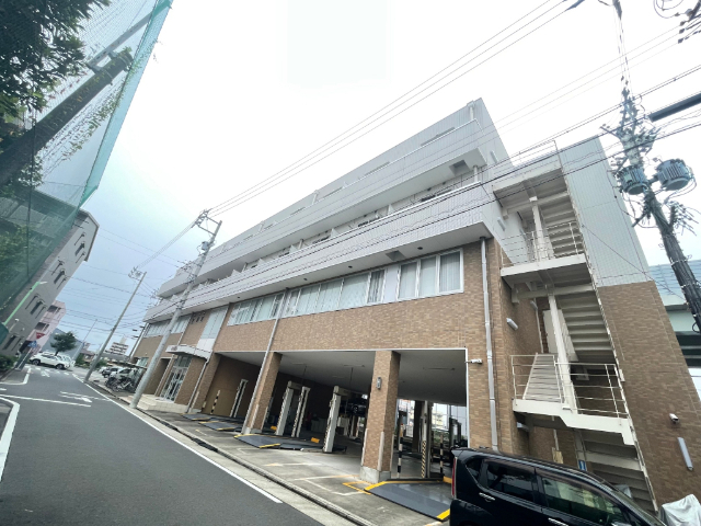 建物外観　西側