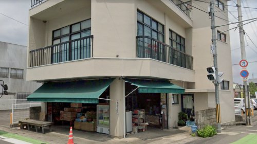 【仲多度郡まんのう町四條のアパートのスーパー】