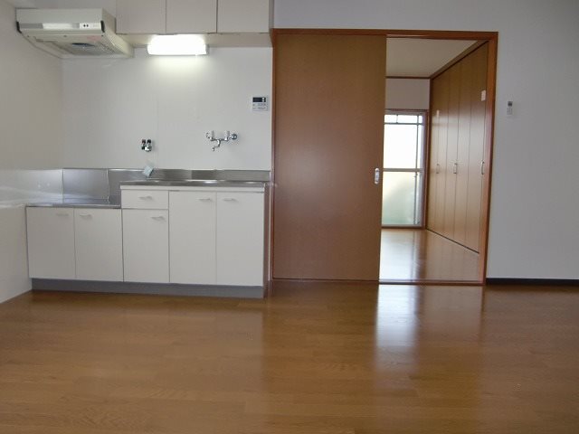 シャトー西村のキッチン写真