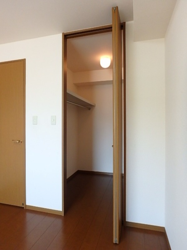 収納　図面と現状に相違がある場合には現状を優先