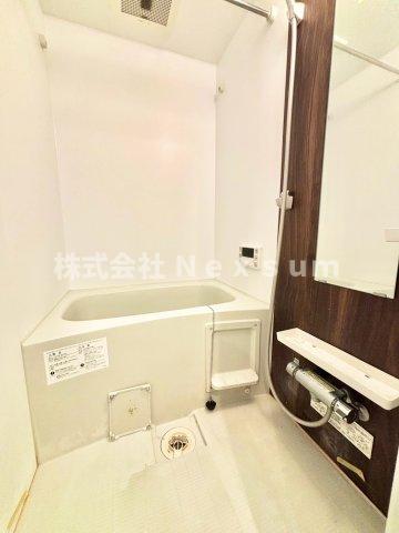 バス・シャワールーム　ゆったり過ごせるお風呂です