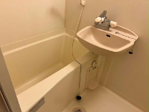 バス・シャワールーム　現況優先