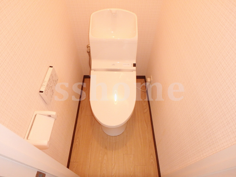 トイレ　温水洗浄便座☆