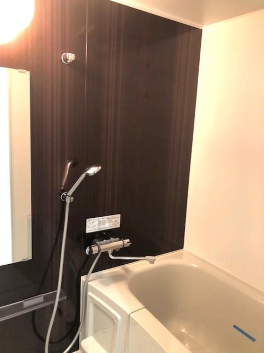 バス・シャワールーム　ＣｈｕｌａＶｉｓｔａＣａｓａＤａｉｄｏ（ＤＷ）★那覇市大道エ