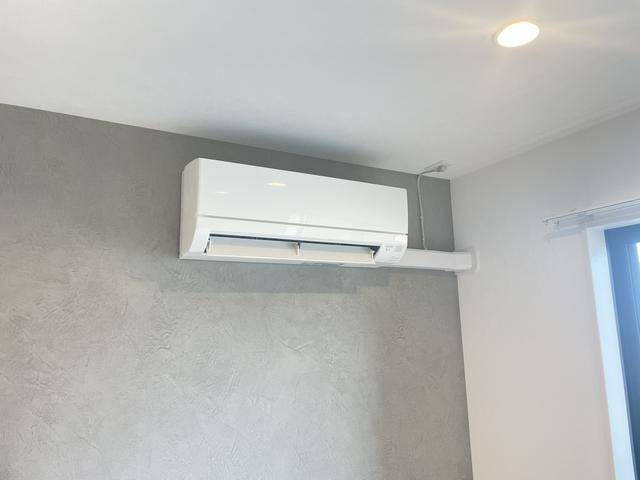その他設備　エアコン１基