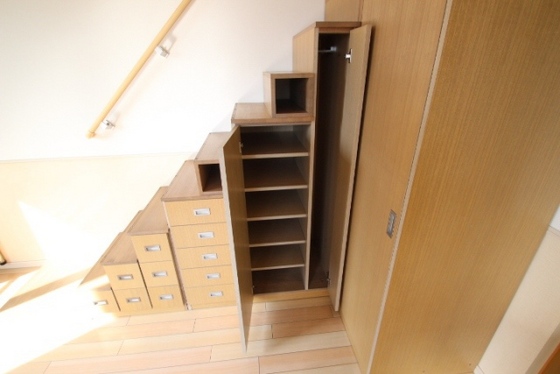 収納　※別部屋の写真です