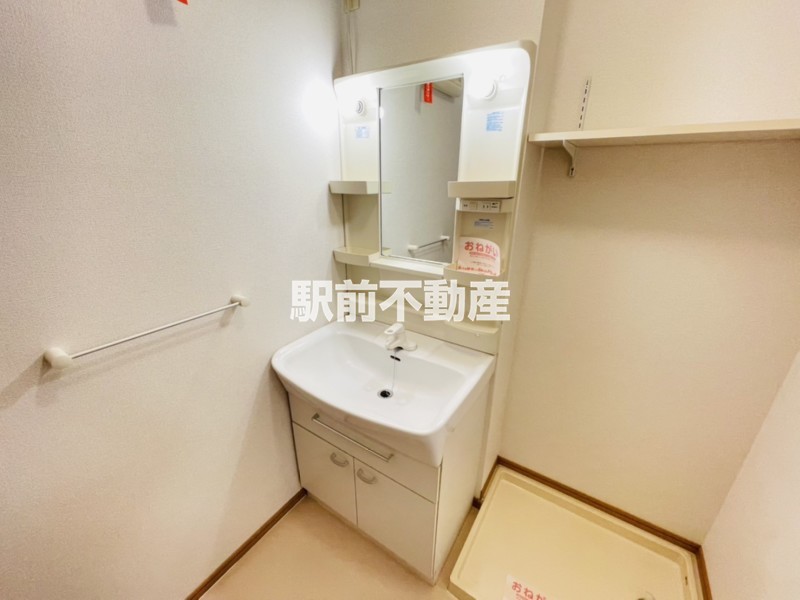 洗面設備　洗髪洗面化粧台付