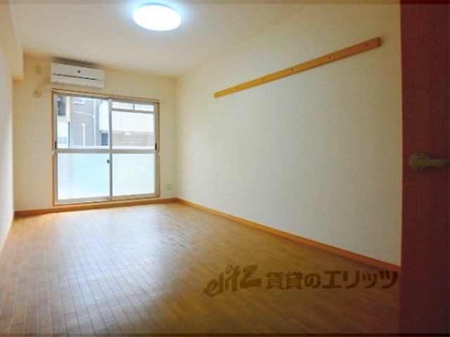 居室・リビング　洋室