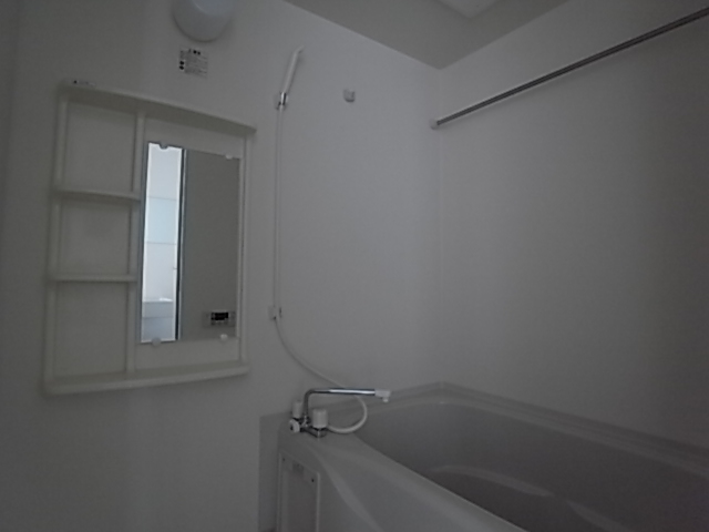 バス・シャワールーム　バスルーム