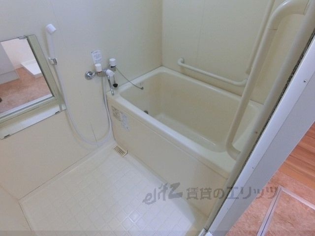 バス・シャワールーム　風呂