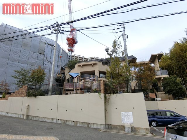 幼稚園・保育園　幼保連携型認定こども園花の森（幼稚園・保育園）まで470m