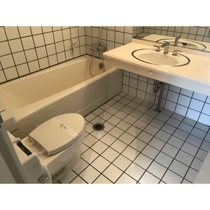 バス・シャワールーム　日々の暮らしに欠かせないお風呂です